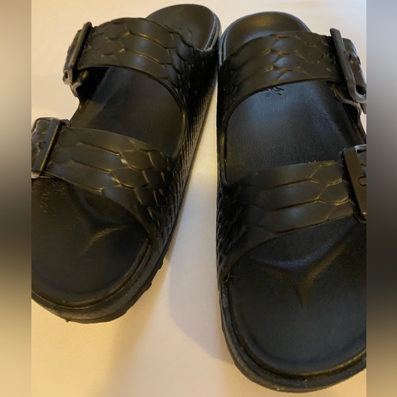 Final Price End of Season Sale Women’s Skechers Black Slides 7 - Picture 1 of 10